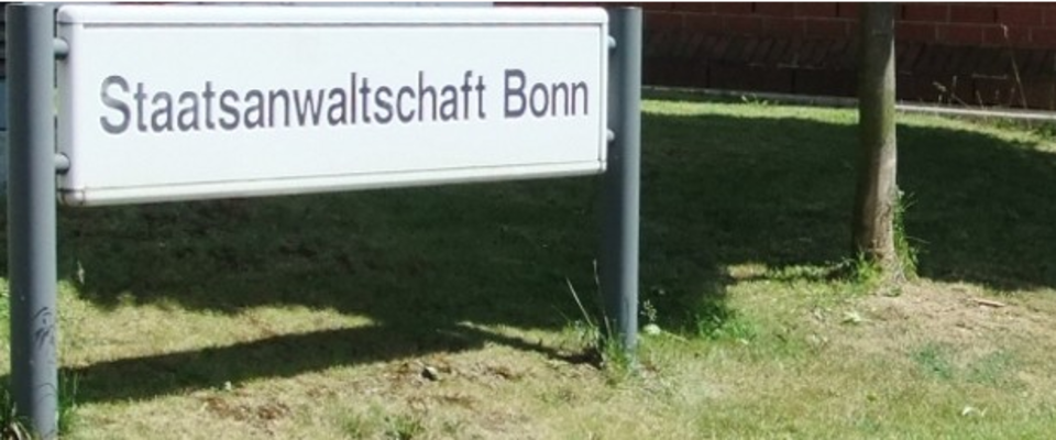 Schild "Staatsanwaltschaft Bonn"